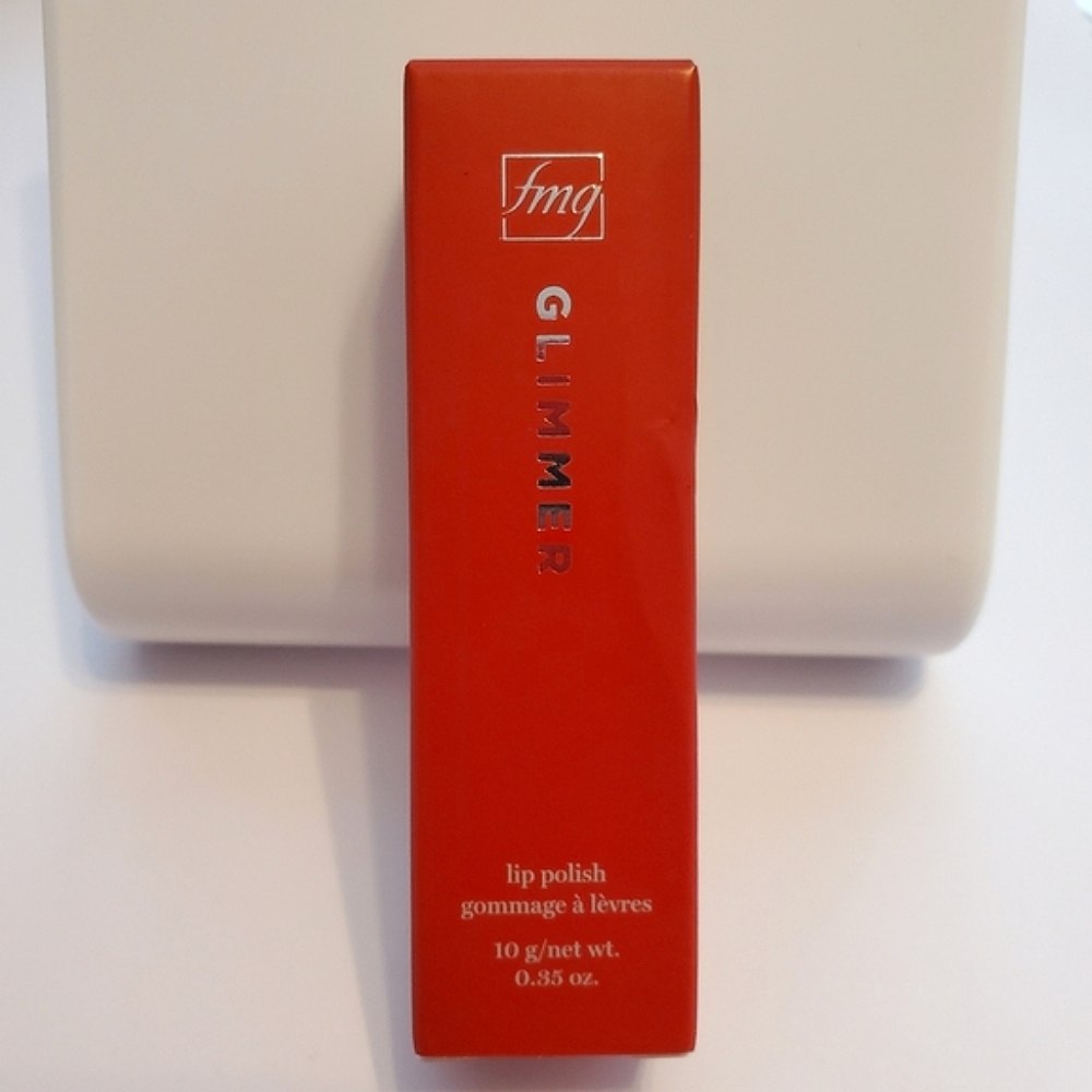 Avon x fmg Glimmer Lip Polish